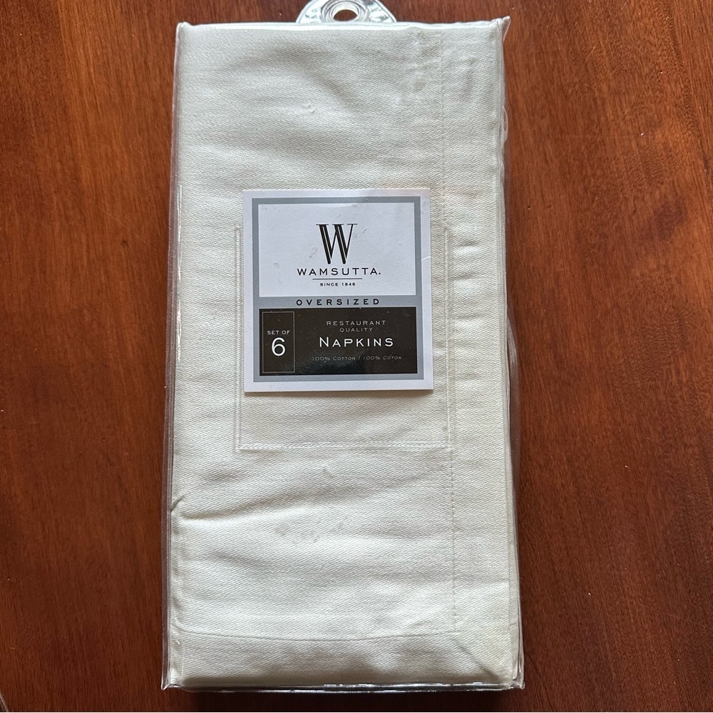 Wamsutta Oversized Restaurant Quality Set of 6 Napkins- 21 x 21 in-Vanilla NIP